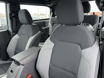 2025 Ford Bronco Base