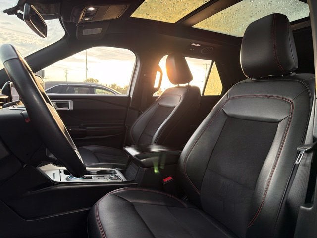 2024 Ford Explorer ST-Line