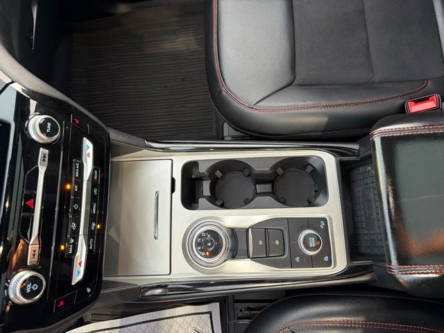 2024 Ford Explorer ST-Line