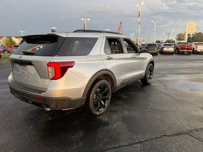 2024 Ford Explorer ST-Line