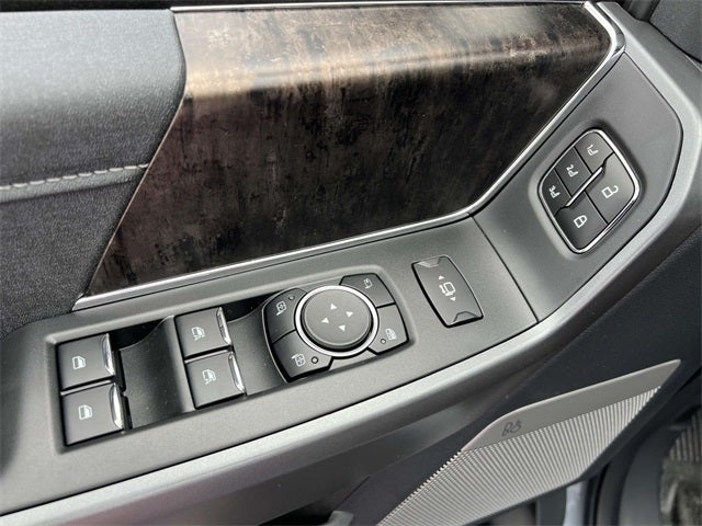 2025 Ford F-250SD Lariat