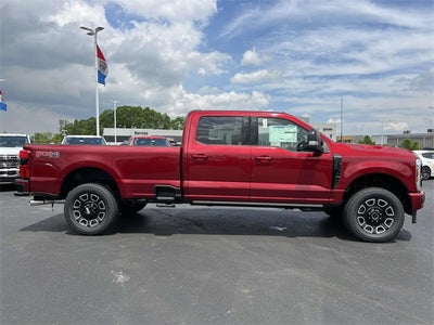 2025 Ford F-350SD Platinum