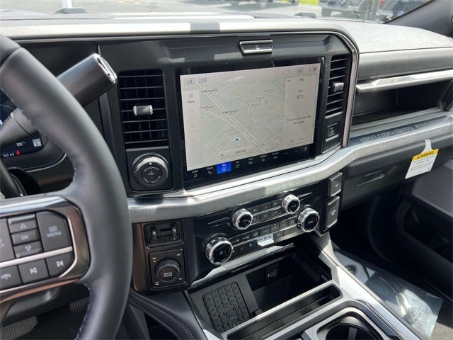 2025 Ford F-350SD Platinum