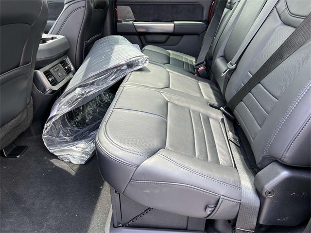 2025 Ford F-350SD Platinum