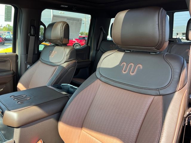 2027 Ford F-350SD King Ranch DRW