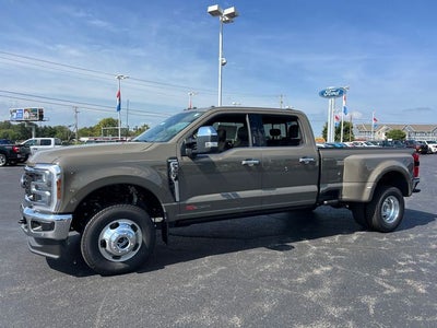 2027 Ford F-350SD King Ranch DRW