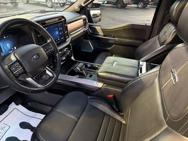 2024 Ford F-150 Platinum