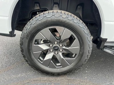 2023 Ford F-150 Lightning XLT