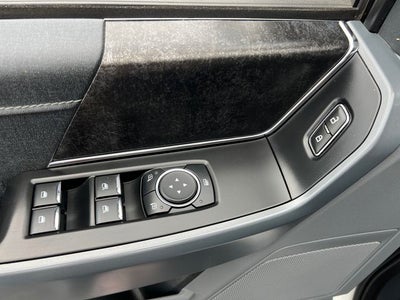 2023 Ford F-150 Lightning XLT