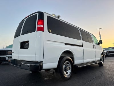 2025 Chevrolet Express 3500 LT Passenger