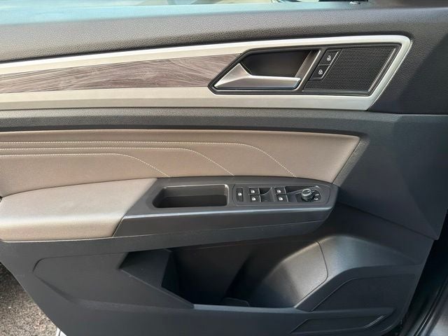 2023 Volkswagen Atlas Cross Sport 2.0T SE