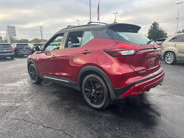 2021 Nissan Kicks SR