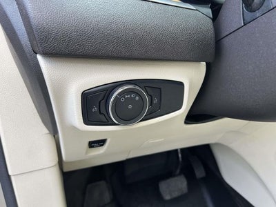 2015 Lincoln MKC Base
