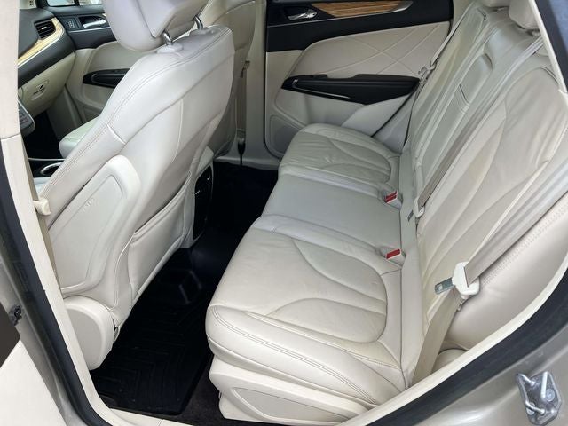 2015 Lincoln MKC Base