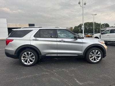2023 Ford Explorer Platinum