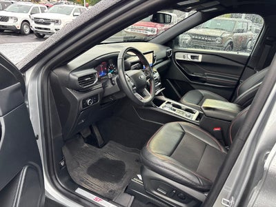 2024 Ford Explorer ST-Line