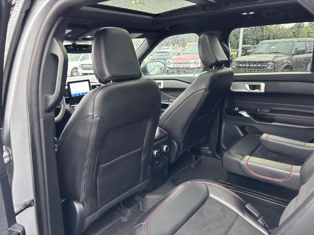 2024 Ford Explorer ST-Line
