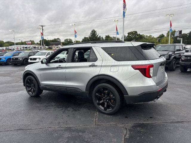2024 Ford Explorer ST-Line