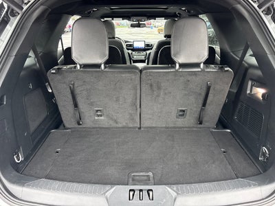 2024 Ford Explorer ST-Line