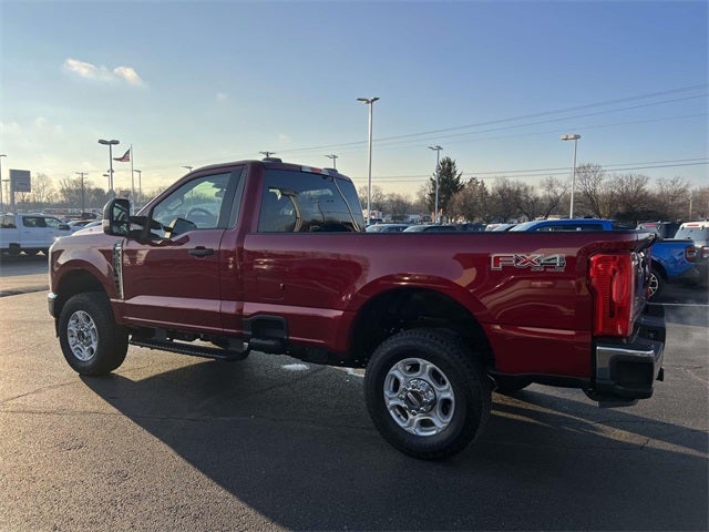 2025 Ford F-350 XLT