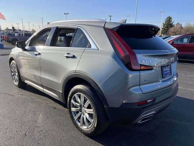 2023 Cadillac XT4 Premium Luxury
