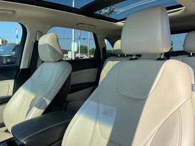 2020 Ford Edge Titanium