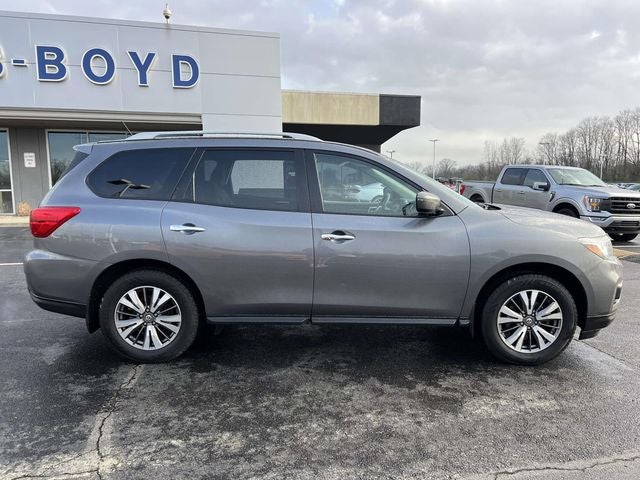 2017 Nissan Pathfinder S