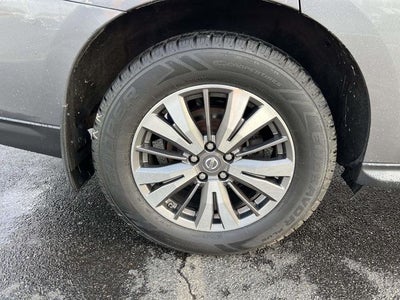 2017 Nissan Pathfinder S