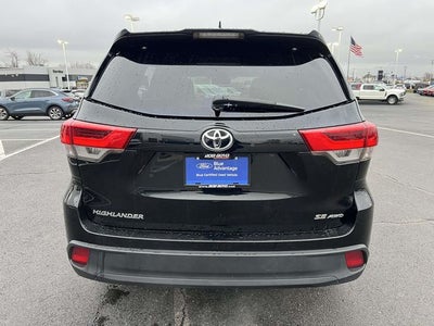 2018 Toyota Highlander SE