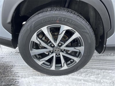 2023 Toyota Corolla Cross XLE