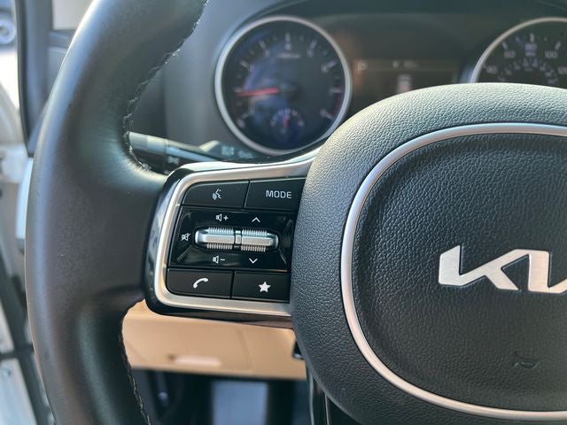 2023 Kia Carnival LX Seat Package