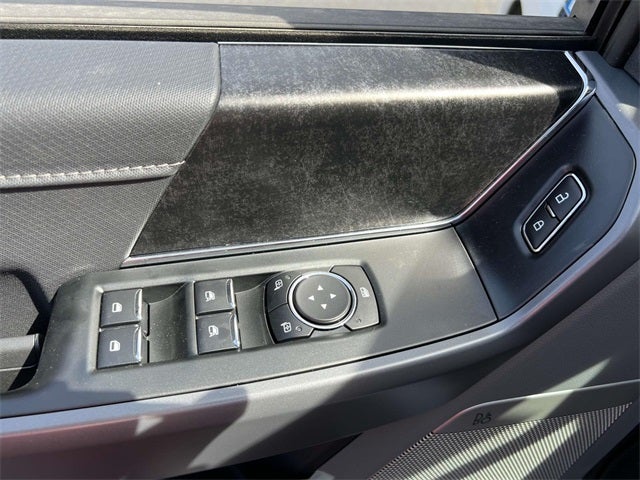 2025 Ford F-150 Lightning Flash™