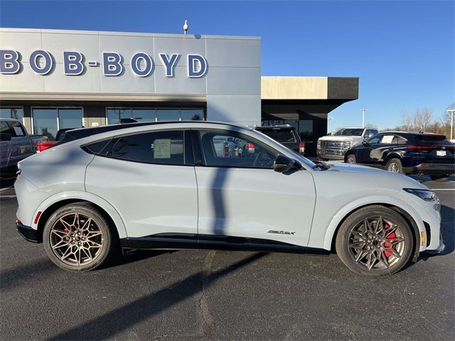 2025 Ford Mustang Mach-E GT